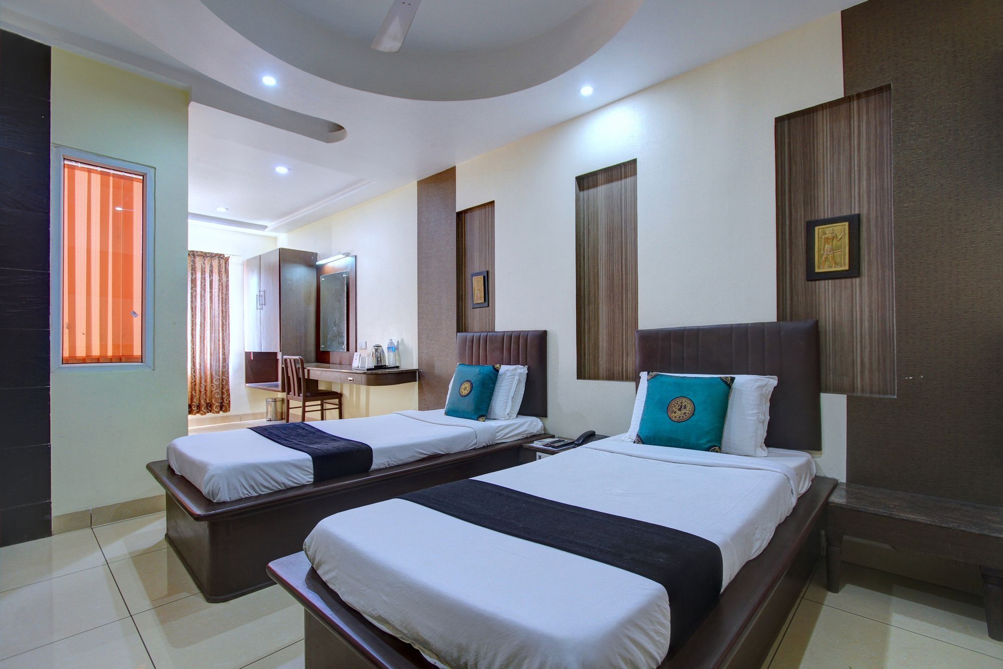 Hotel Oyo 4895 Abi Krishna Puducherry Zewnętrze zdjęcie