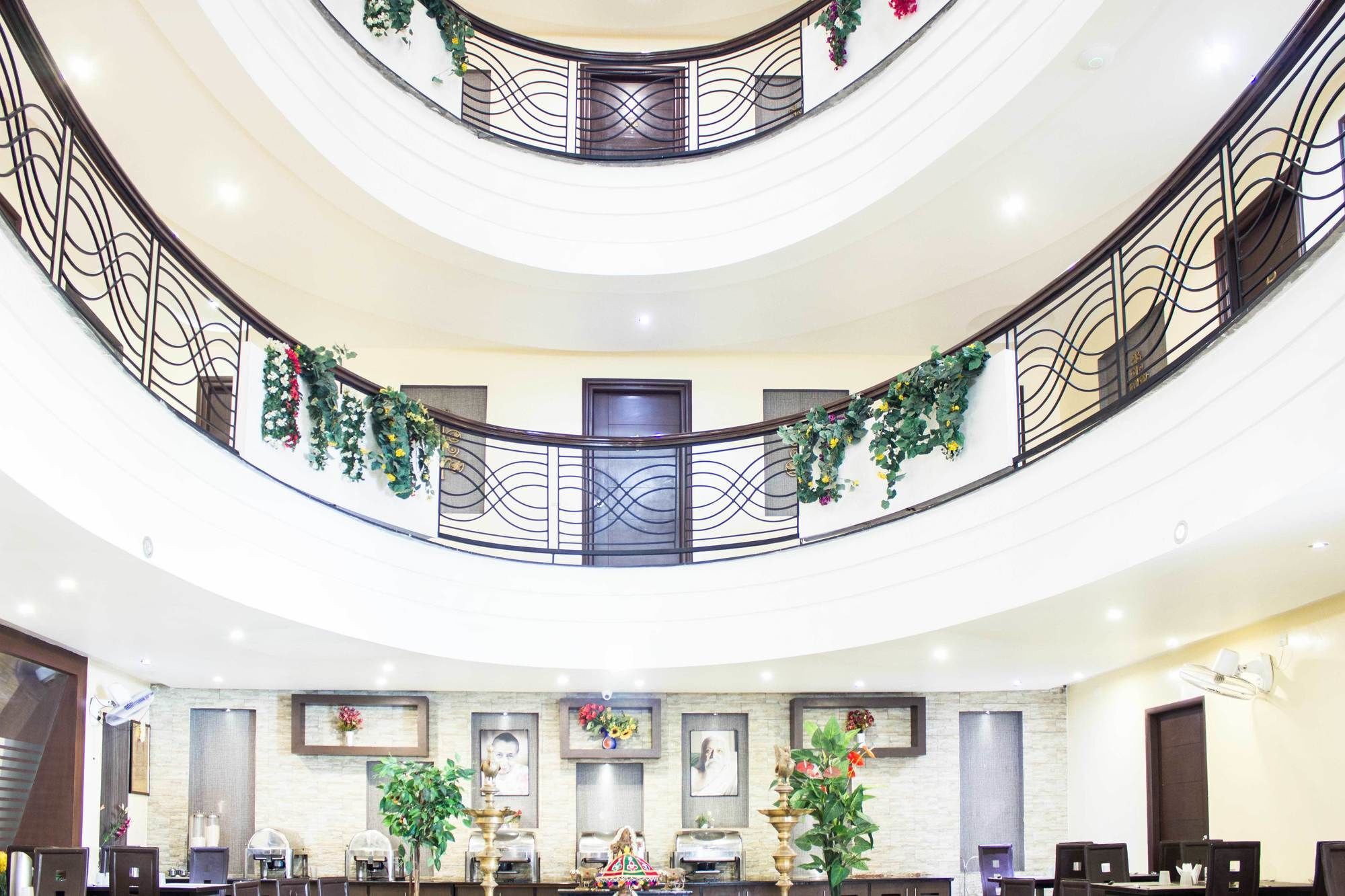 Hotel Oyo 4895 Abi Krishna Puducherry Zewnętrze zdjęcie