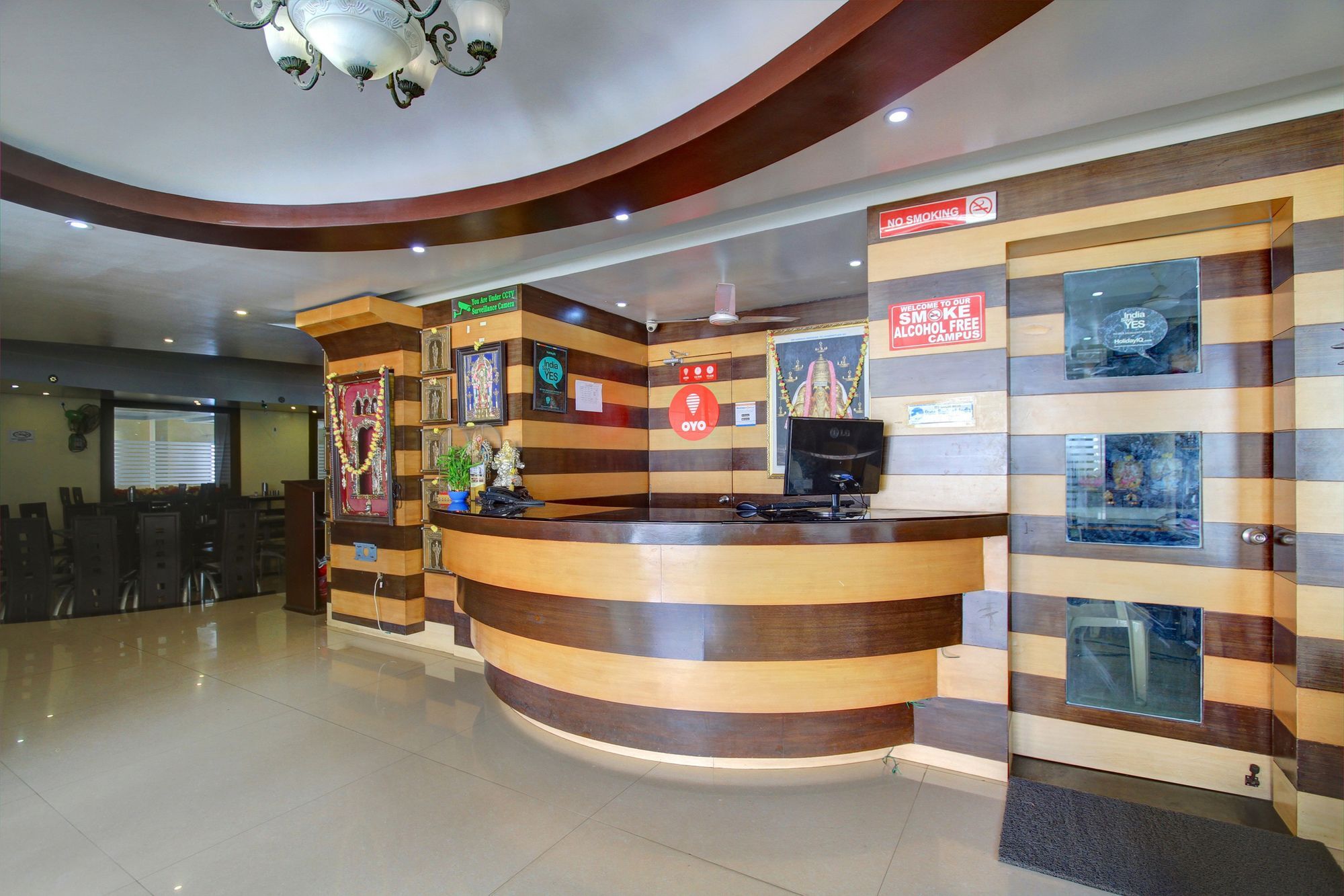Hotel Oyo 4895 Abi Krishna Puducherry Zewnętrze zdjęcie